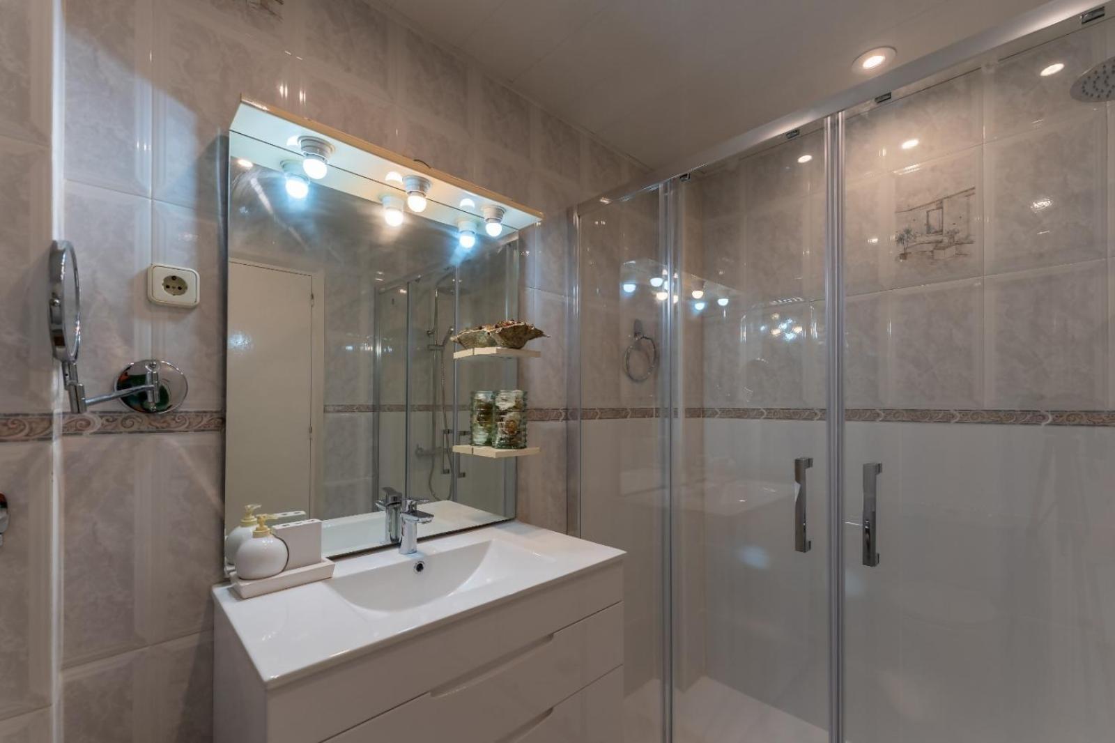 Apartamento Pau Picasso Con Terraza Tossa De Mar Buitenkant foto